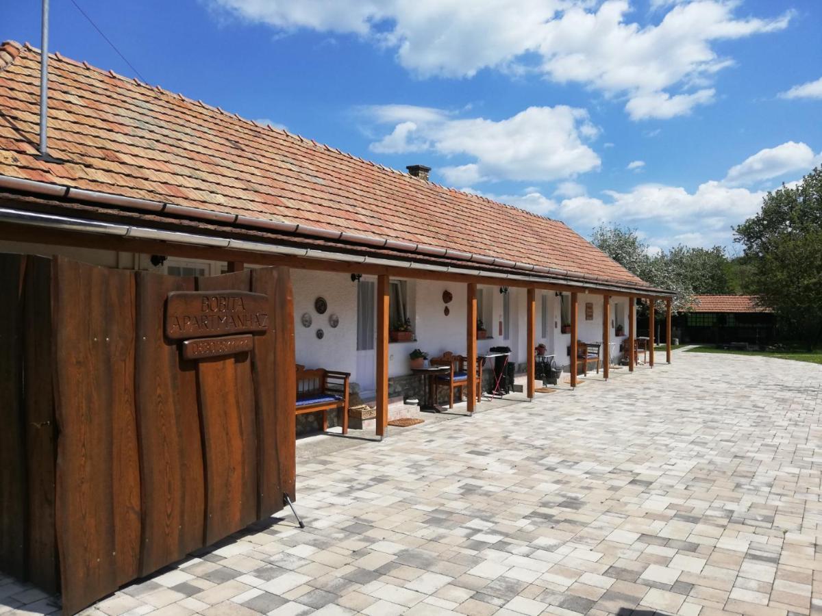 Bobita Apartmanhaz Szilvásvárad Exterior foto