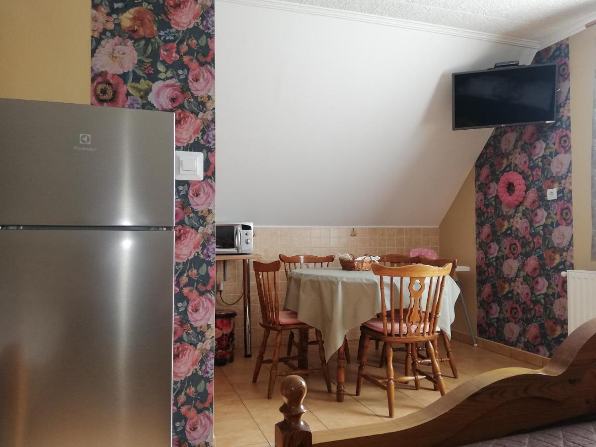 Bobita Apartmanhaz Szilvásvárad Exterior foto